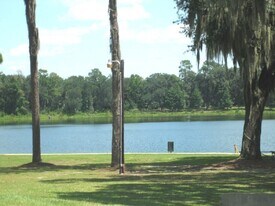 5265 US-41 in Lake Park, GA - Building Photo