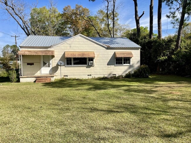 1715 Gillespie Ave in Albany, GA - Building Photo - Building Photo