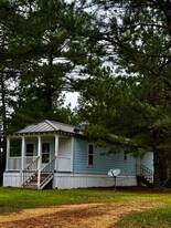 3015 Chatawa Rd in Magnolia, MS - Building Photo