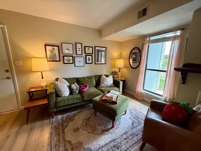 property at 3551 Timberline Trl