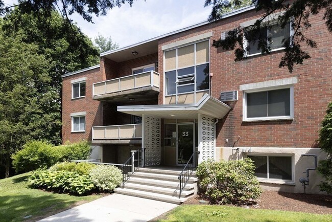 property at 33 Jacqueline Rd