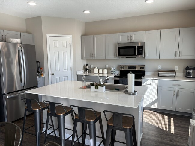 5463 Arlington River Dr. in Lakeland, FL - Building Photo - Building Photo