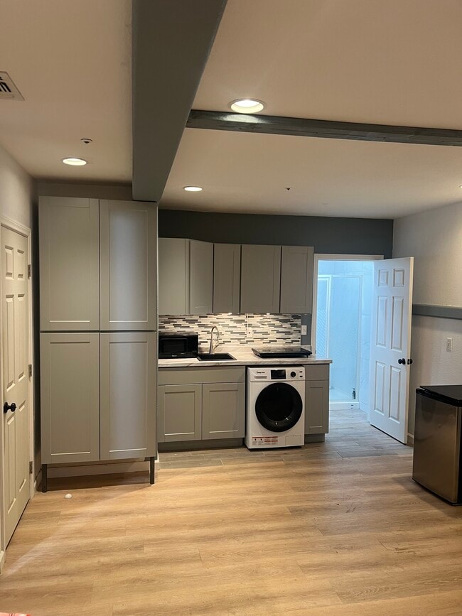 21600 Wahoo Trl in Chatsworth, CA - Building Photo - Building Photo