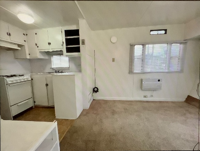 15012 Lemoli Ave in Gardena, CA - Building Photo - Building Photo