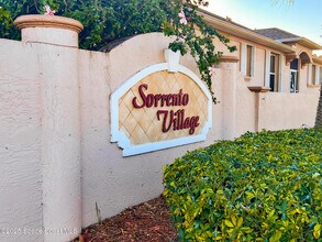 44 Sorrento Ct in Satellite Beach, FL - Building Photo - Building Photo