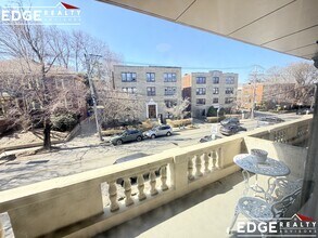 239 Kelton St, Unit 7 in Boston, MA - Building Photo - Building Photo