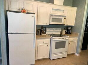 3021 SW 52nd Ave in Davie, FL - Building Photo - Building Photo