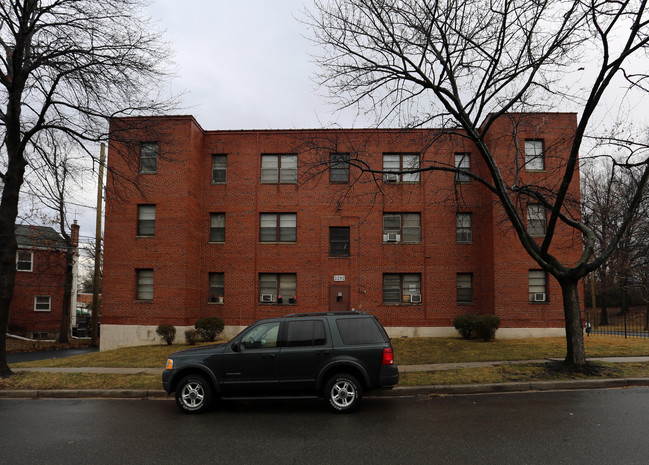 3392 Blaine St NE in Washington, DC - Building Photo - Building Photo