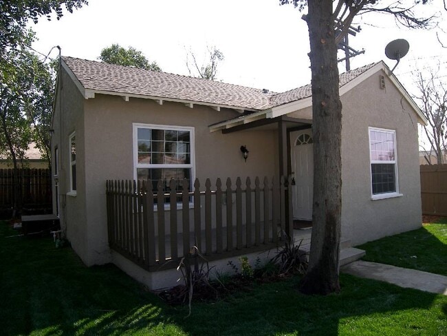 property at 3762 Briscoe St
