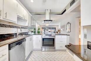 4070 Tivoli Ct in Greenacres, FL - Building Photo