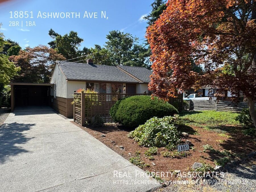 18851 Ashworth Ave N in Shoreline, WA - Building Photo