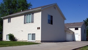 3123 Diamond St in Ames, IA - Building Photo