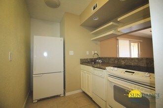 403 Marshall Ct in Fort Walton Beach, FL - Foto de edificio - Building Photo