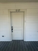 1003 N Young St in Thomasville, GA - Building Photo