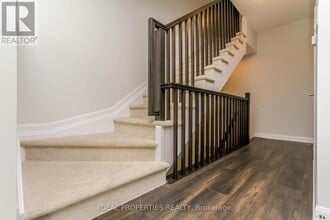 702 Doneraile Walk in Ottawa, ON - Building Photo - Building Photo