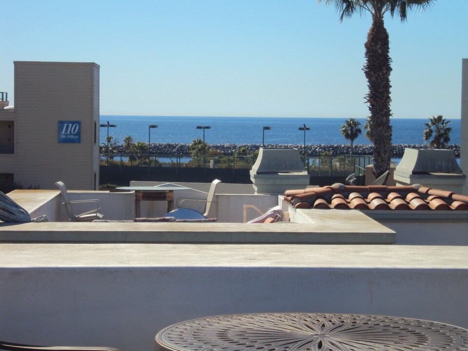 314 N Catalina Ave in Redondo Beach, CA - Building Photo