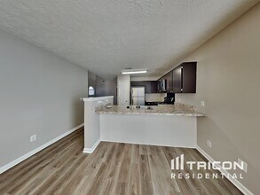 102 Yocum Dr in Smyrna, TN - Building Photo - Building Photo