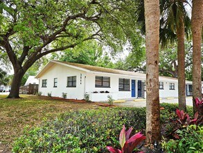 3864 7th Ave N, Unit A in St. Petersburg, FL - Building Photo - Building Photo