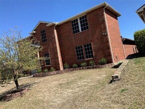 2745 Ingram Cir in Mesquite, TX - Building Photo - Building Photo