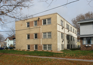 Park Meadows Apartments in Minneapolis, MN - Building Photo - Building Photo