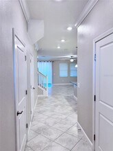 18741 Noble Caspian Dr in Lutz, FL - Building Photo - Building Photo