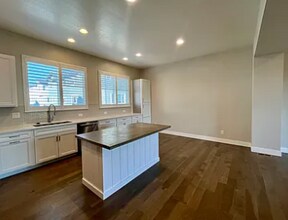 4217 Yarrow St in Wheat Ridge, CO - Foto de edificio - Building Photo