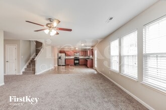 3503 Whitworth Dr in Greensboro, NC - Foto de edificio - Building Photo