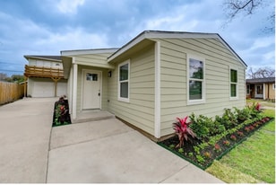 6603 Narcissus St in Houston, TX - Building Photo