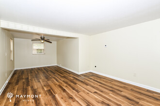 6009 Verdes Rd in Jacksonville, FL - Building Photo - Building Photo
