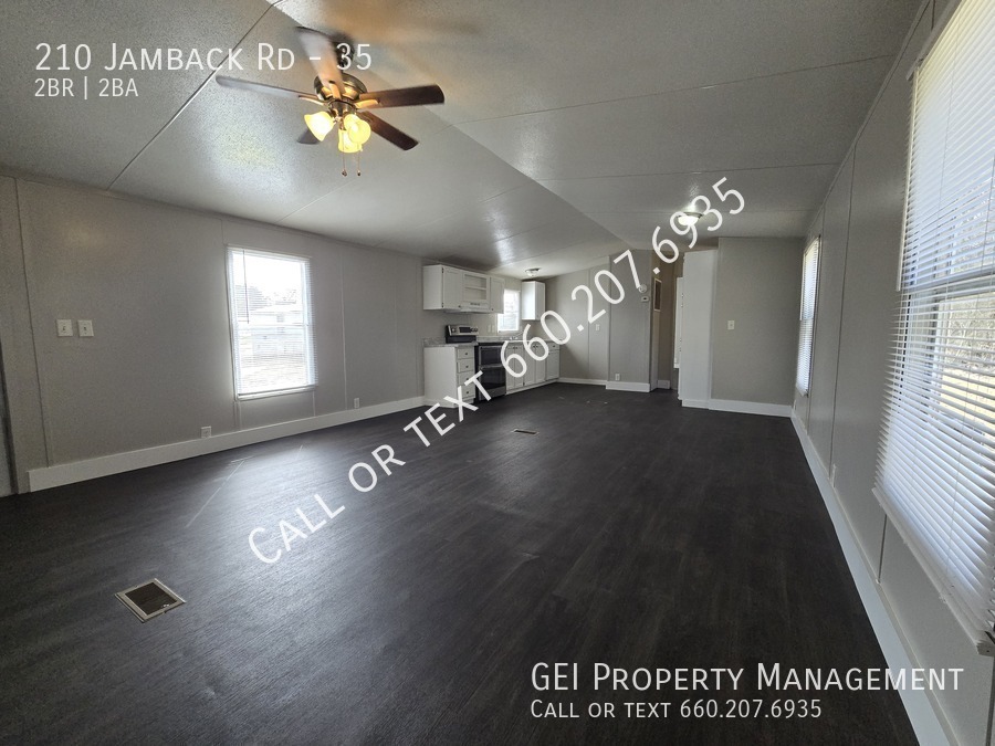 210 Jamback Rd in Anniston, AL - Building Photo