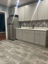 5 Pinehurst Ave in Waterbury, CT - Building Photo - Building Photo