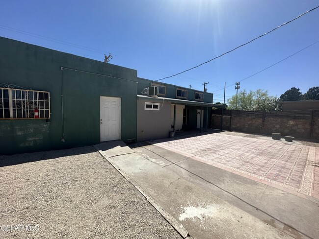 property at 4640 La Luz Ave