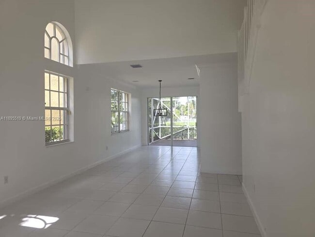 15793 NW 16th Ct in Pembroke Pines, FL - Building Photo - Building Photo