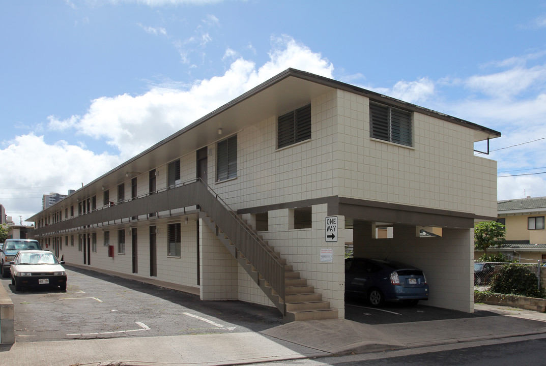 727 Alder St in Honolulu, HI - Building Photo