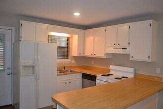 1290 High Rd in Tallahassee, FL - Building Photo - Building Photo