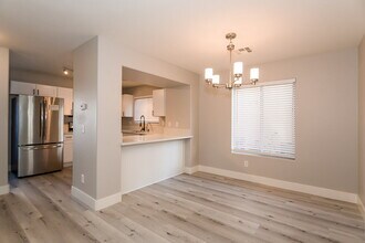 6002 Aripeka St in Henderson, NV - Building Photo - Building Photo