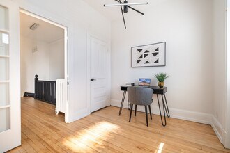 383 Av. Grosvenor in Westmount, QC - Building Photo - Building Photo