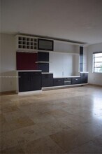 1020 94th St in Bay Harbor Islands, FL - Building Photo - Building Photo