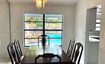 11480 SW 98th St in Miami, FL - Building Photo - Building Photo