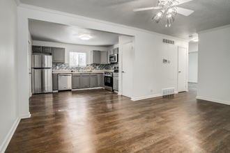 6327 Rowland Ave in Kansas City, KS - Building Photo - Building Photo