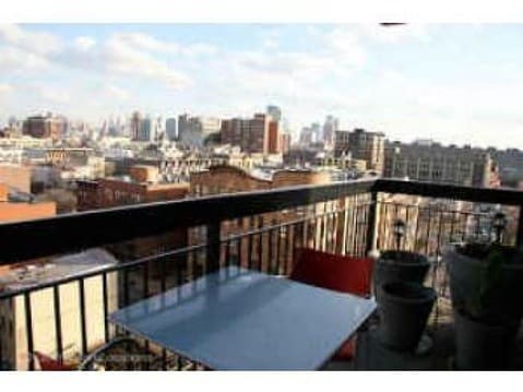 700 1st St, Unit Sky Club Condominium in Hoboken, NJ - Building Photo