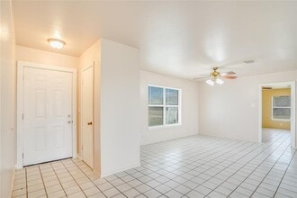 200 Creekside Trail in Kyle, TX - Building Photo - Building Photo