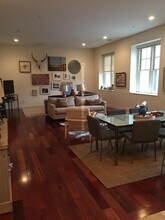 520 Harrison Ave in Boston, MA - Building Photo - Building Photo
