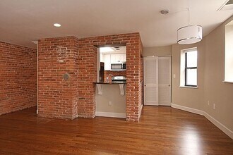 95 Gainsborough St in Boston, MA - Building Photo - Building Photo
