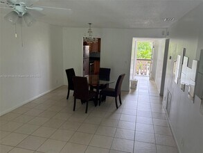 2839 Taylor St in Hollywood, FL - Foto de edificio - Building Photo