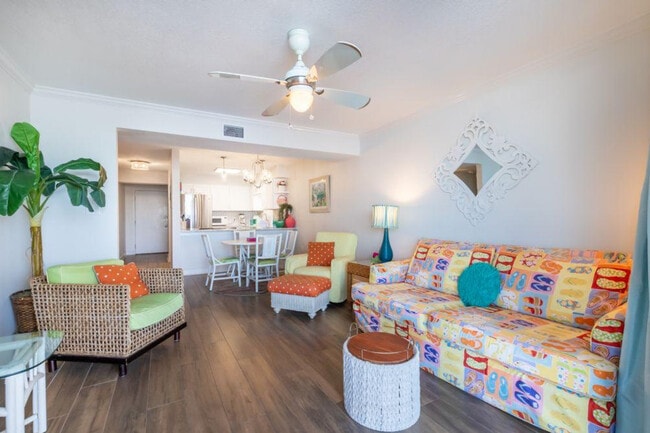 1516 Sandpiper Ln
