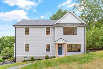 7 Hancock St in Arlington, MA - Building Photo - Building Photo