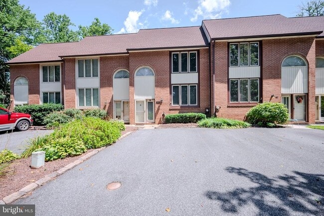 property at 805 Birch Ln