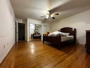 993 Contra Costa Dr in El Cerrito, CA - Foto de edificio - Building Photo