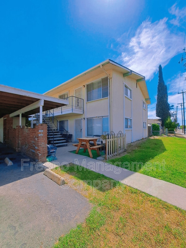 property at 6 Pico Ave